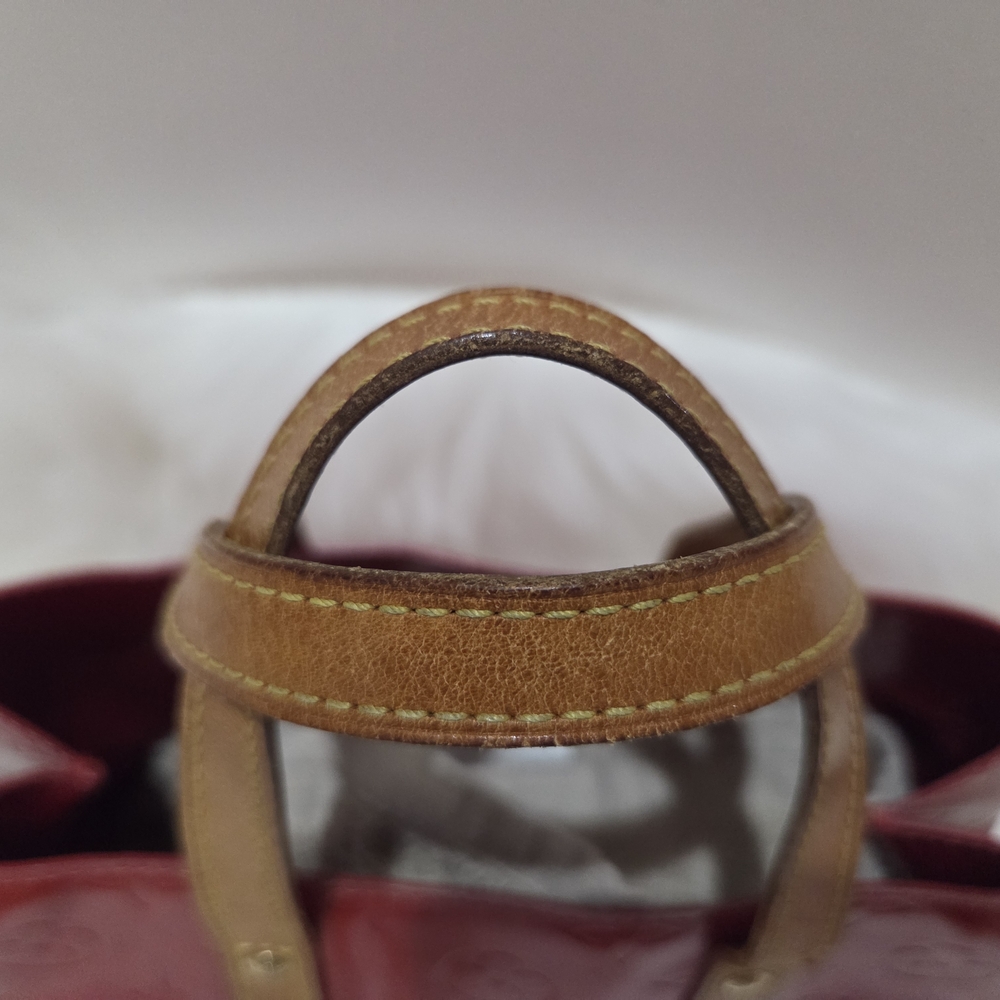 Louis Vuitton Red Monogram Patent Leather Handbag - Picture 4 of 6